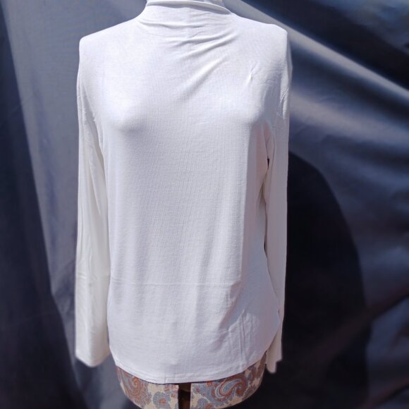 Women's Long Sleeve White Ribbed Under Shirt Top - Picture 1 of 7